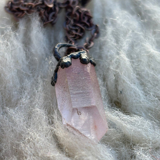 Handmade Rose Quartz Crystal Pendant Necklace SN SA0001